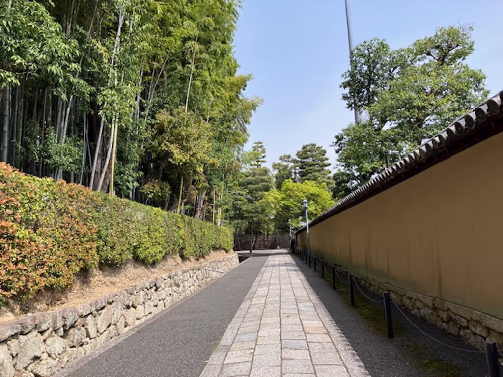 Kyoto Private Tour - Alley of Daitokuji Zen Temple