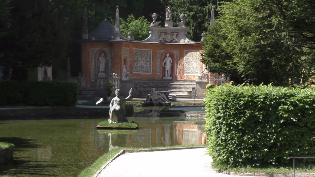 Munich Private Tour - Trick Fountains Hellbrunn