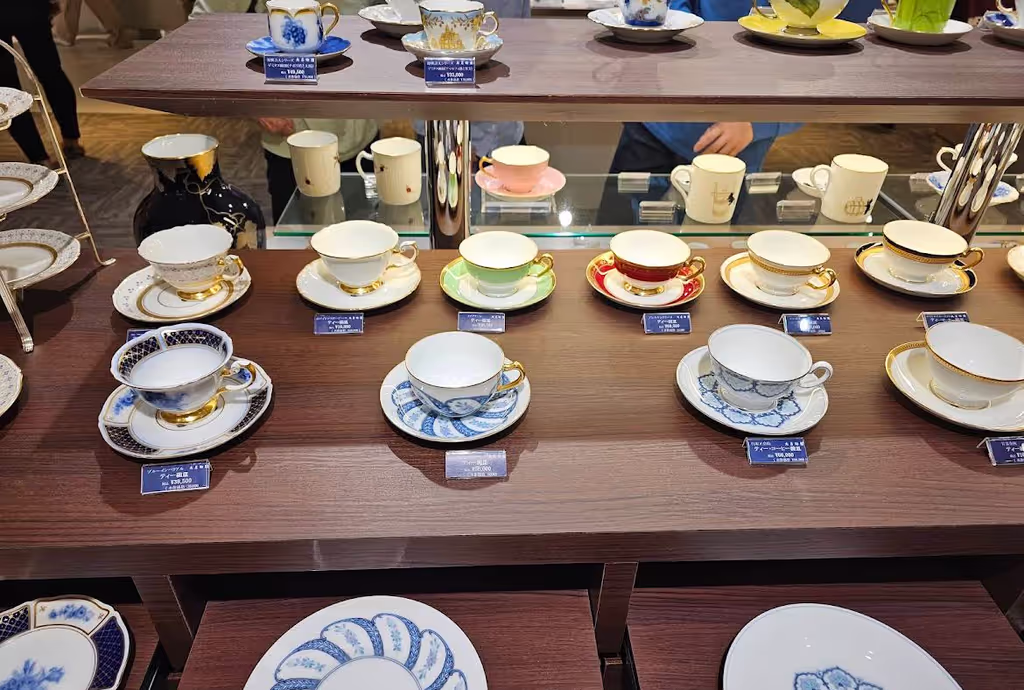 Nagoya Private Tour - Ceramic Museum