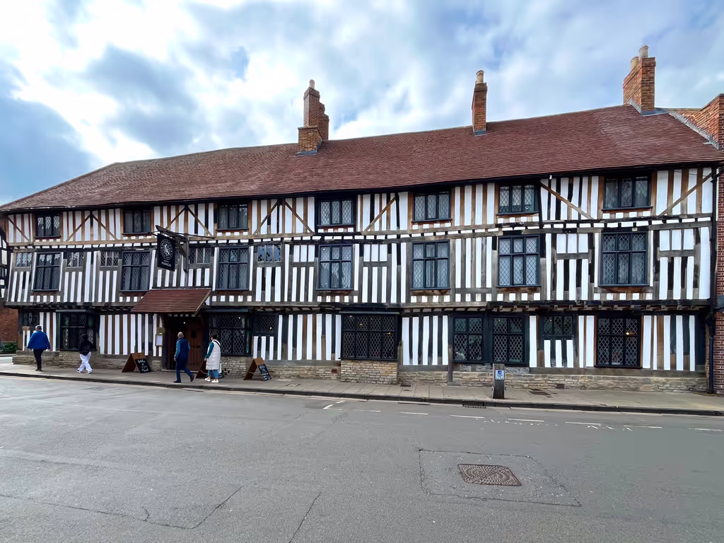 Stratford upon Avon Private Tour - Old Shakespeare Hotel