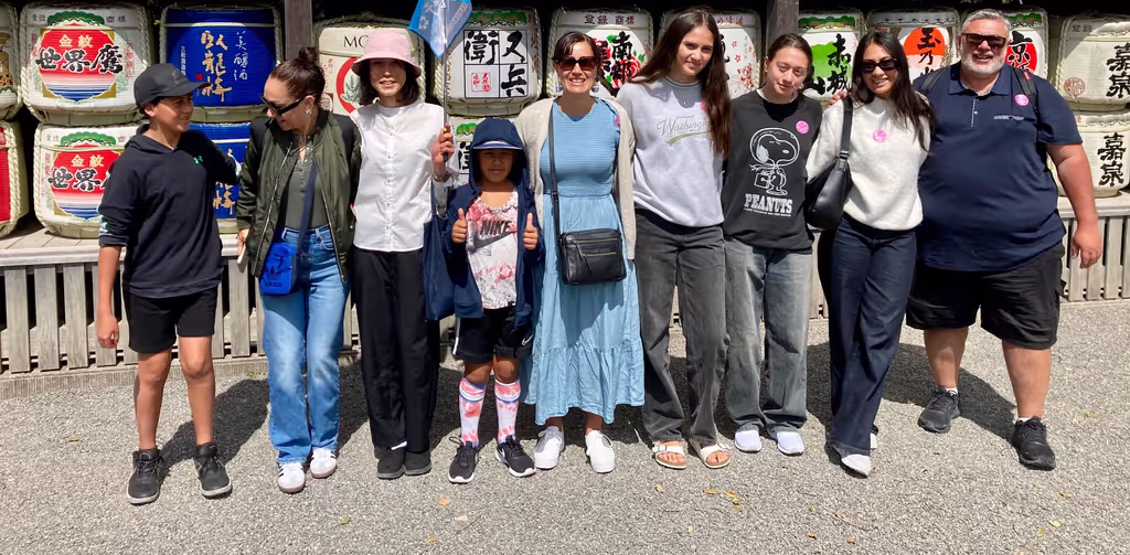 Yokohama Private Tour - Group Photo with American Customers