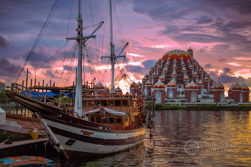 South Sulawesi Private Tour - Makassar waterfront