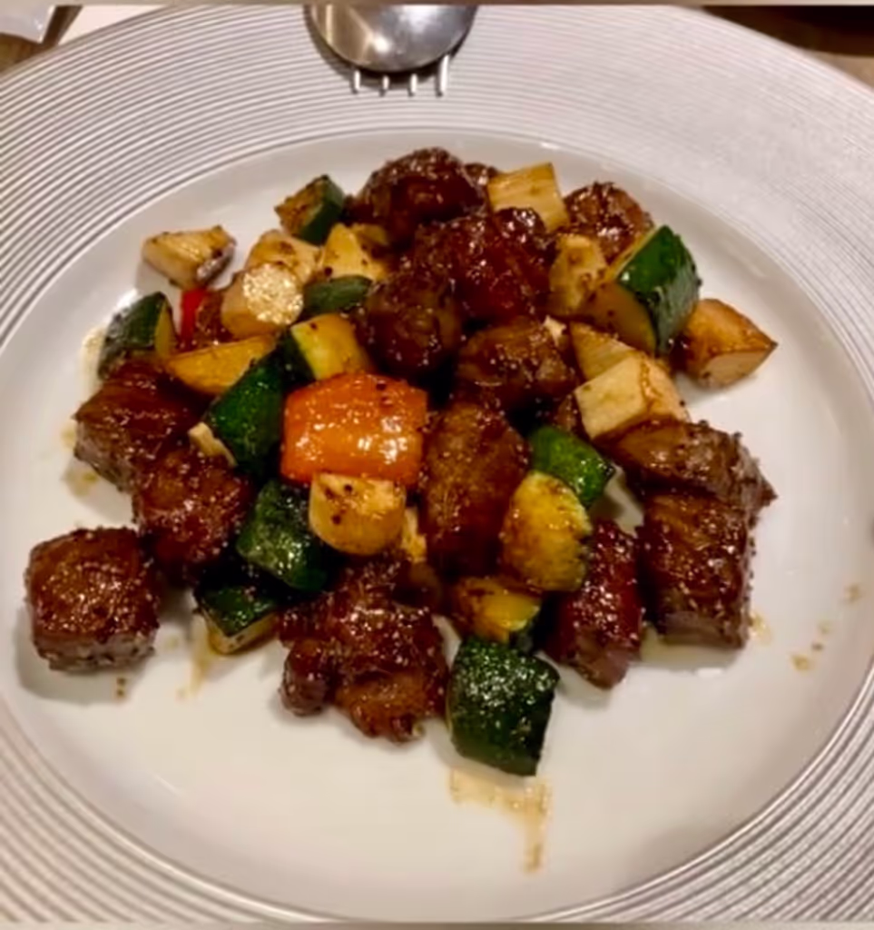 Yokohama Private Tour - Chinatown Cantonese Roast Beef