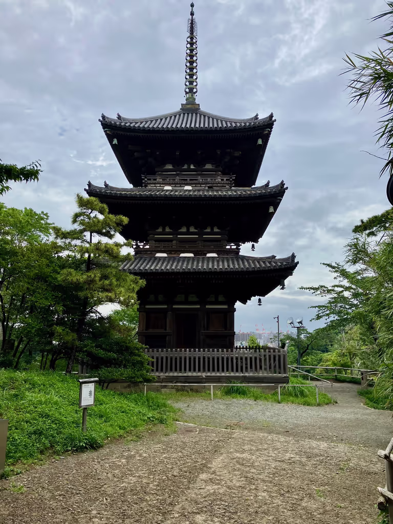 Yokohama Private Tour - Sankeien Garden Three Story Pagoda