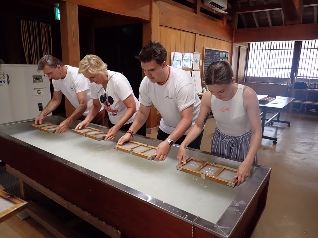 Toyama Private Tour - Gokayama Paper Making Workshop