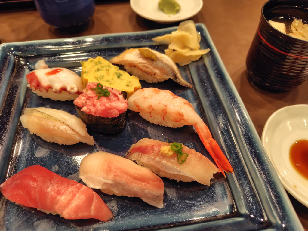 Shizuoka Private Tour - How do you like sushi lunch?