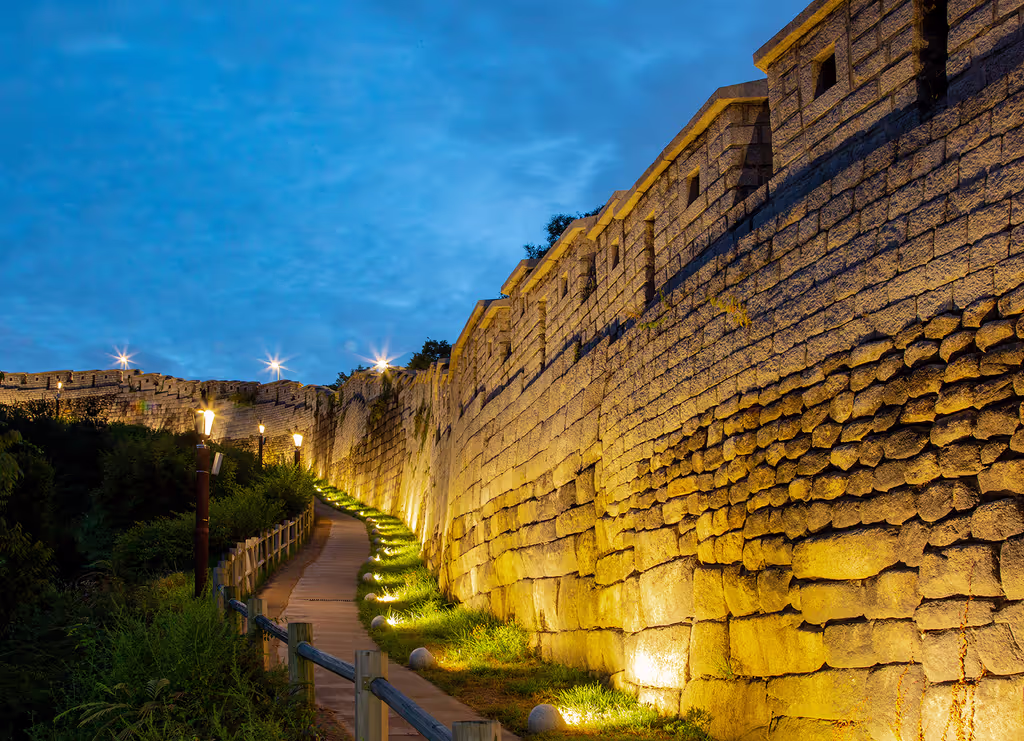 Seoul Private Tour - Seoul Fortress Wall