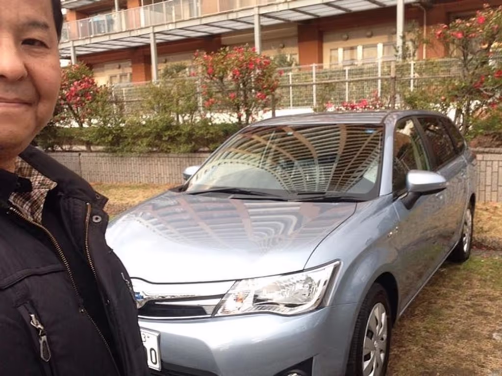 Fukuoka Private Tour - TOYOTA Fielderelder