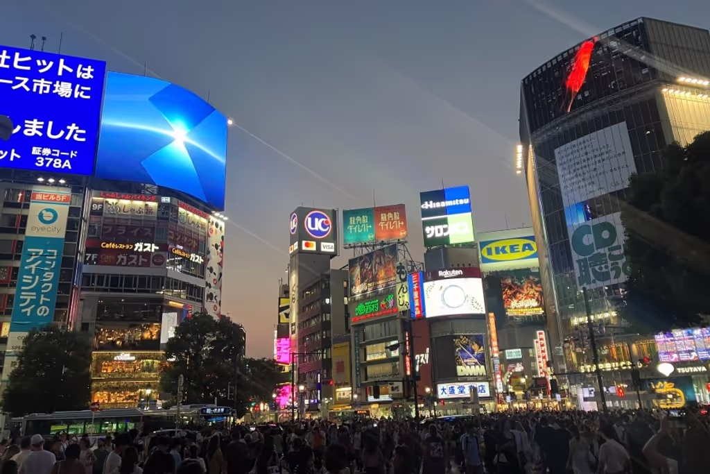Tokyo Private Tour - Shibuya Crossing.jpg
