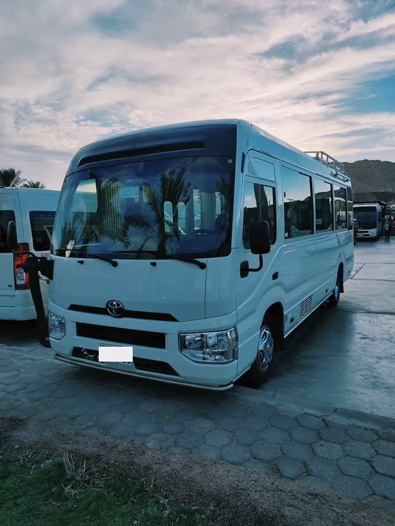 Sharm El-Sheikh Private Tour - Toyota 21 passenger