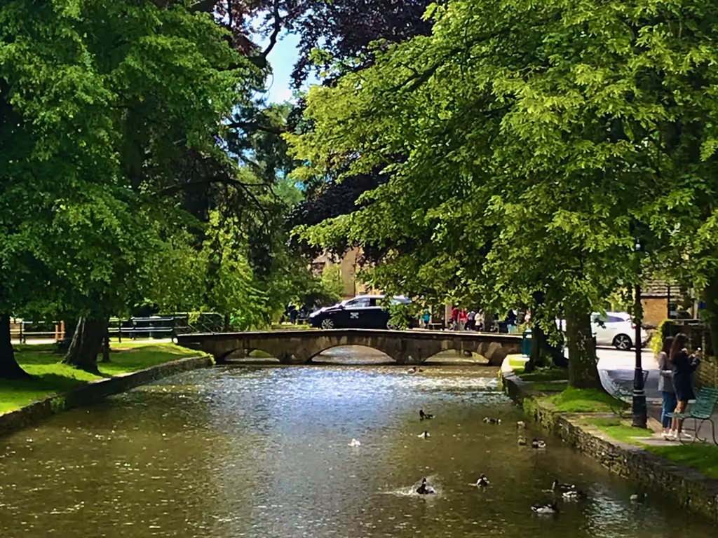 Cotswolds Private Tour - Burton on the Water 1