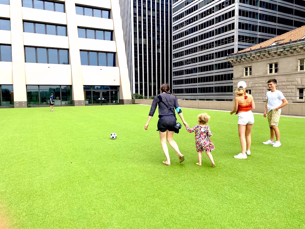 New York Private Tour - Elevated Garden