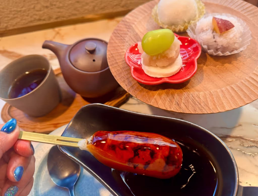 Osaka Private Tour - Osaka's most famous Mochi