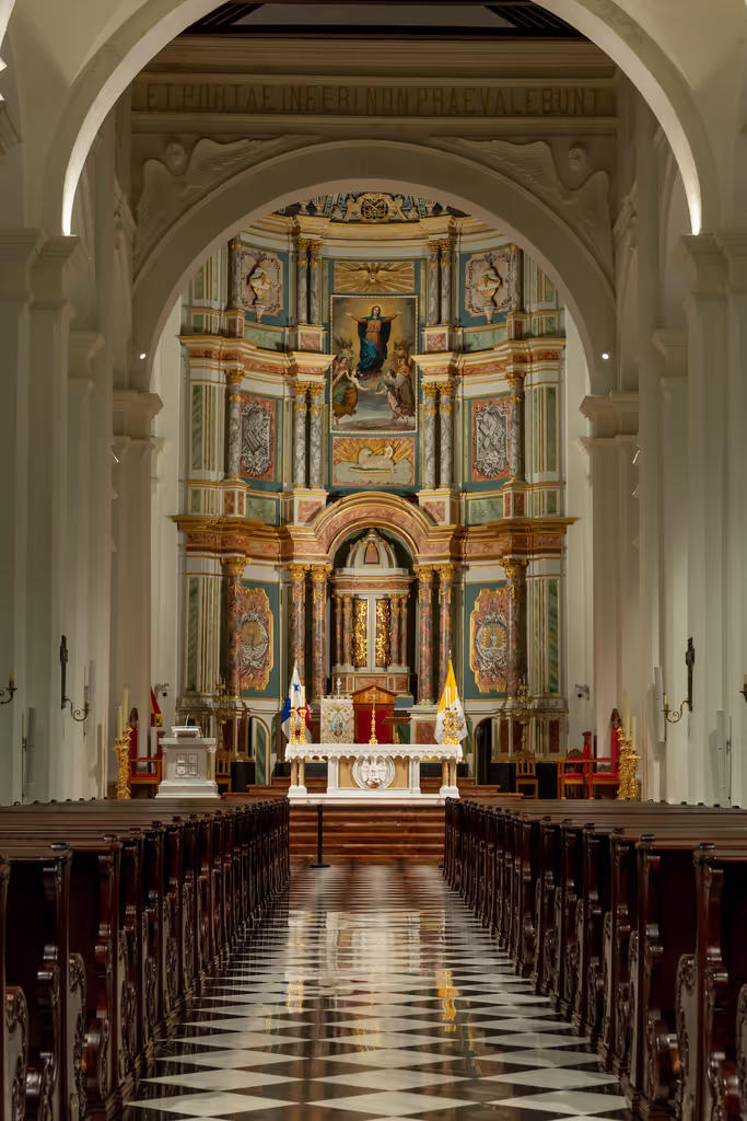Panama City Private Tour - Altar of Metropolitan Cathedral