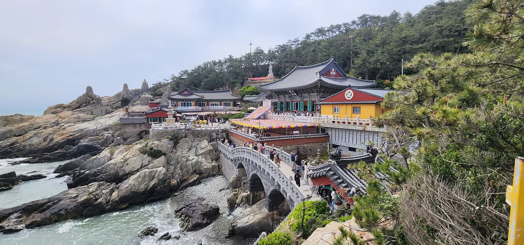 Busan Private Tour - Yonggungsa Temple