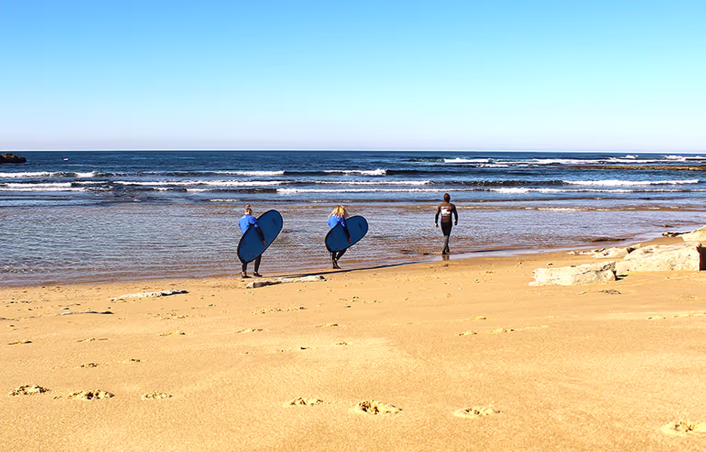 Lisbon Private Tour - Group or private surf lessons