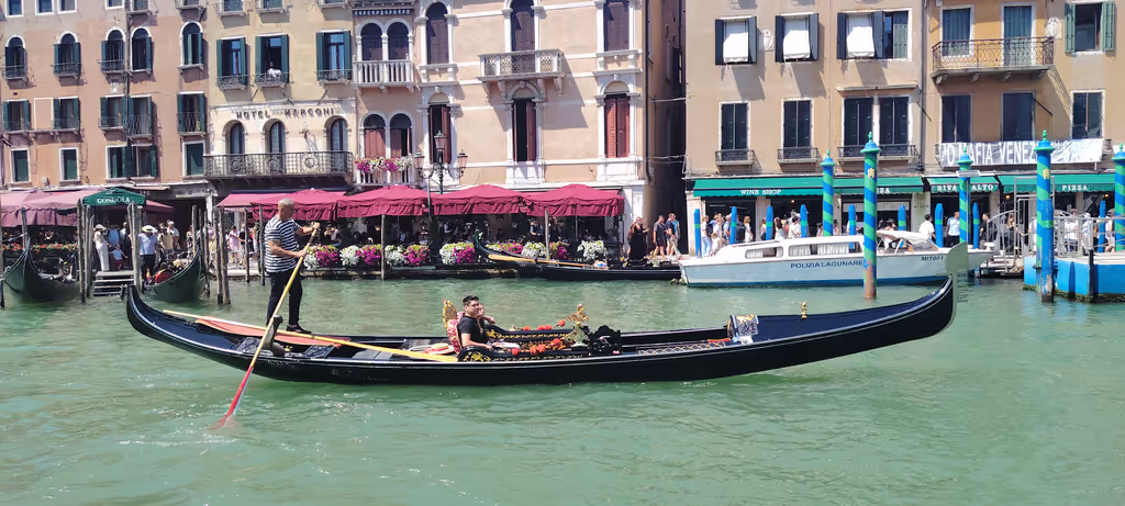 Venice Private Tour - Gondola Venice's Icone