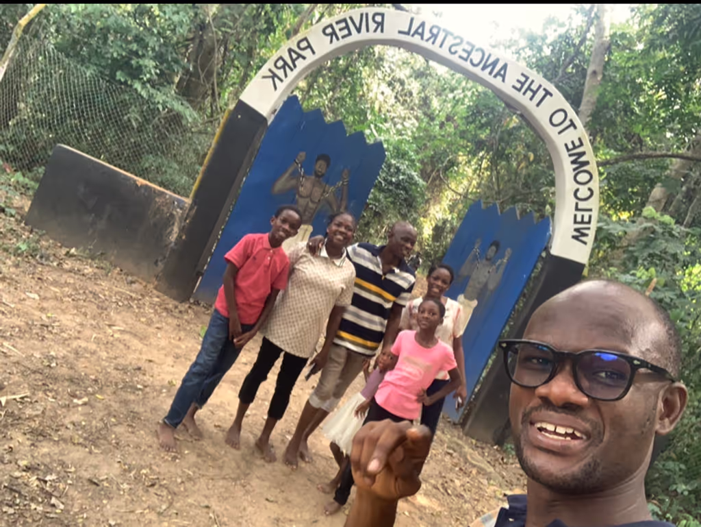 Central Private Tour - Assin Manso Slave River
