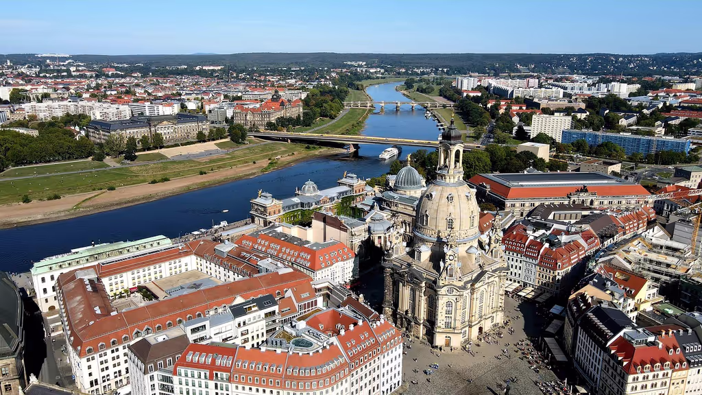 Karlovy Vary Private Tour - Known as the “Florence on the Elbe” for its beauty