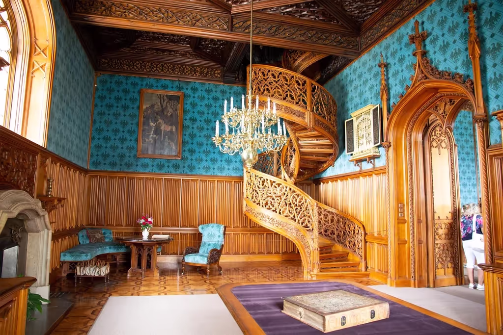 Prague Private Tour - Hidden follies like the minaret and greenhouse.