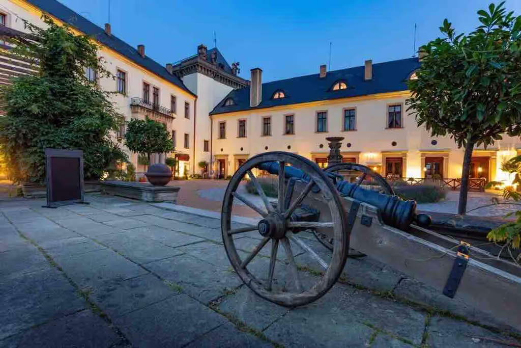 Prague Private Tour - Known as the “Castle of Three Emperors.