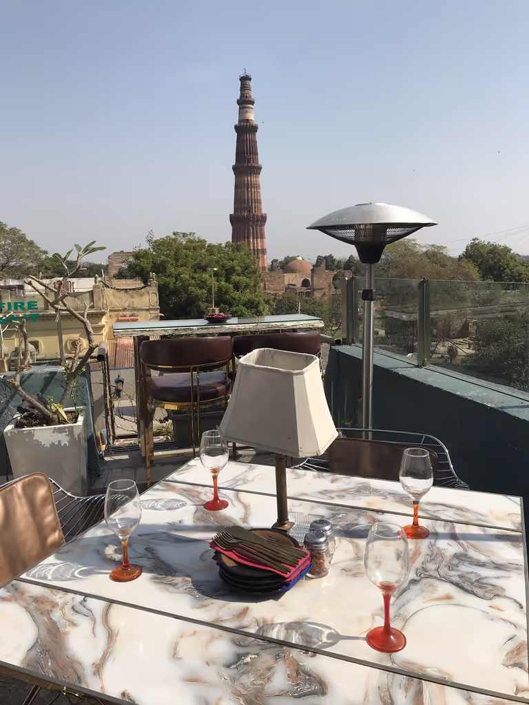 Delhi Private Tour - Meal with a view