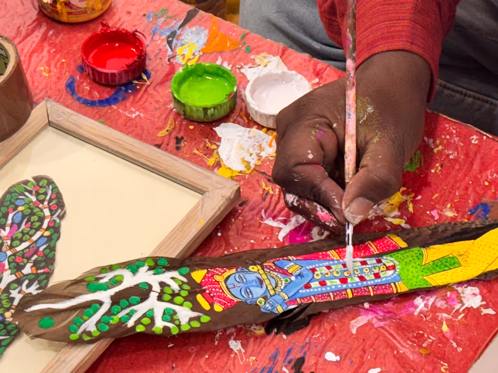 Delhi Private Tour - Art & craft Dilli Haat