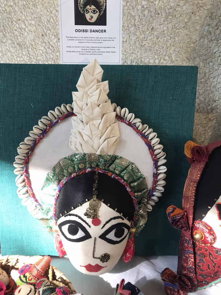 Delhi Private Tour - Crafts @ Dilli haat