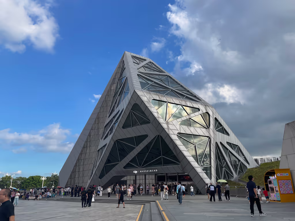Shenzhen Private Tour - DJI flagship store