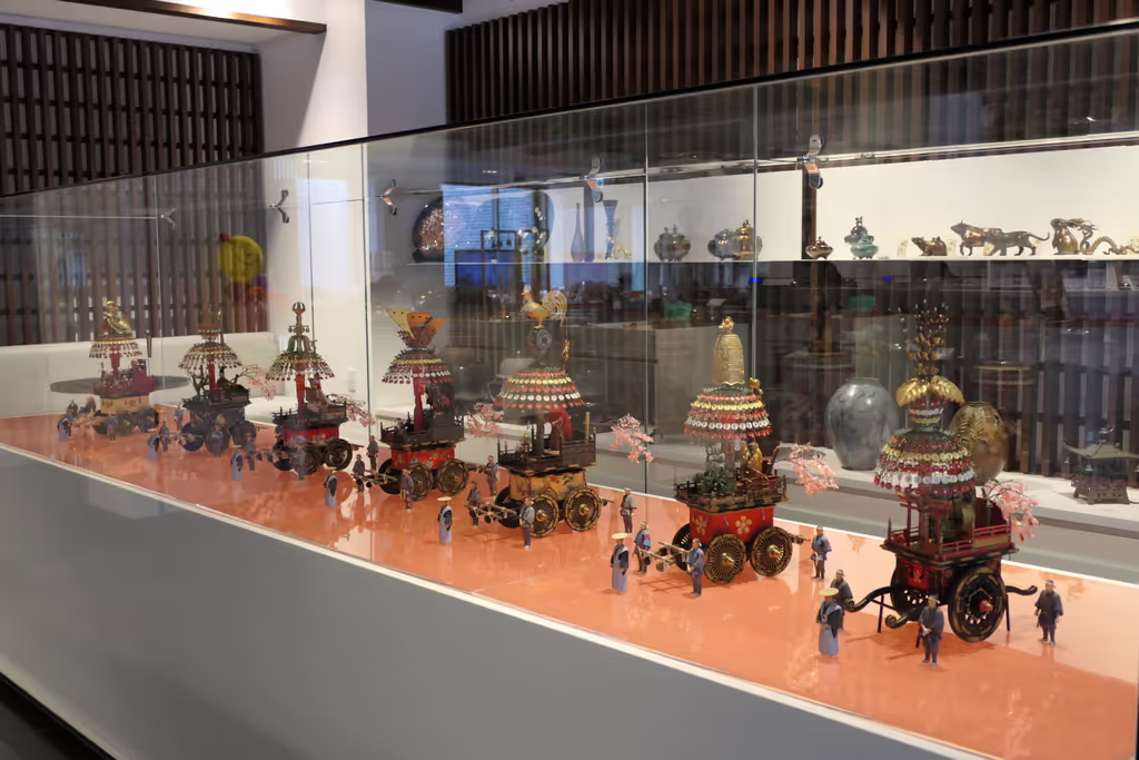 Toyama Private Tour - Mikurumayama museum
