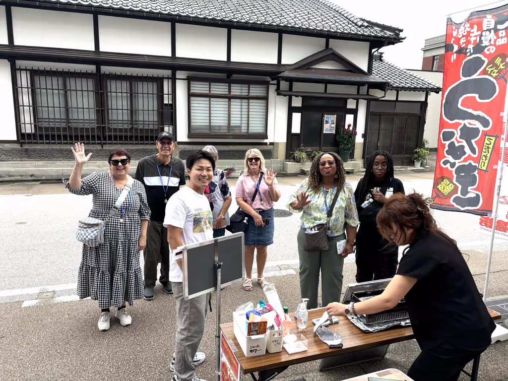 Toyama Private Tour - Yamacho-suji street
