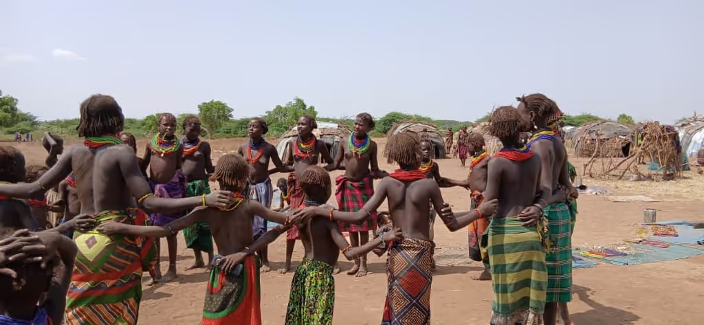 Addis Ababa Private Tour - Dasanchi Tribes @ Omo Valley