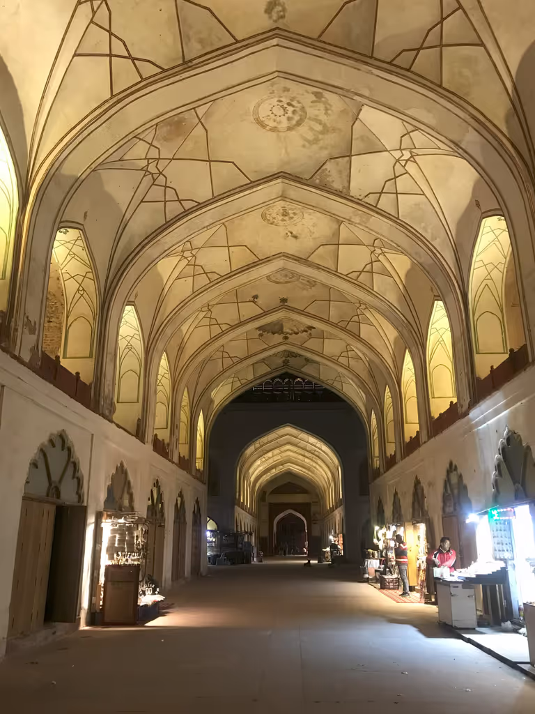 Delhi Private Tour - Bazaar inside red fort