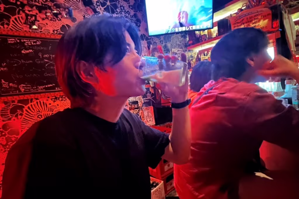 Tokyo Private Tour - Let's Drink with Me