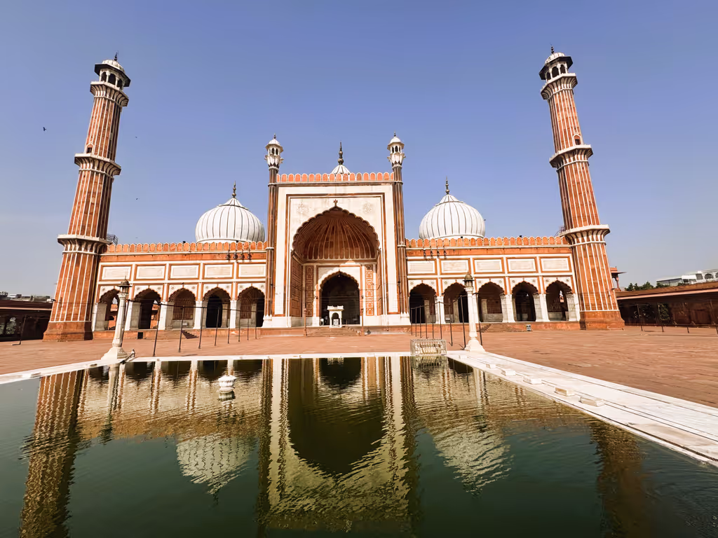 Delhi Private Tour - Jama Masjid - India's unity in diversity