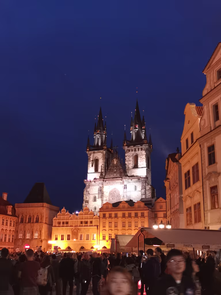 Budapest Private Tour - Prague