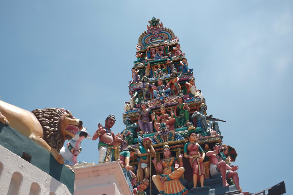 Singapore Private Tour - Sri Mariamman Temple