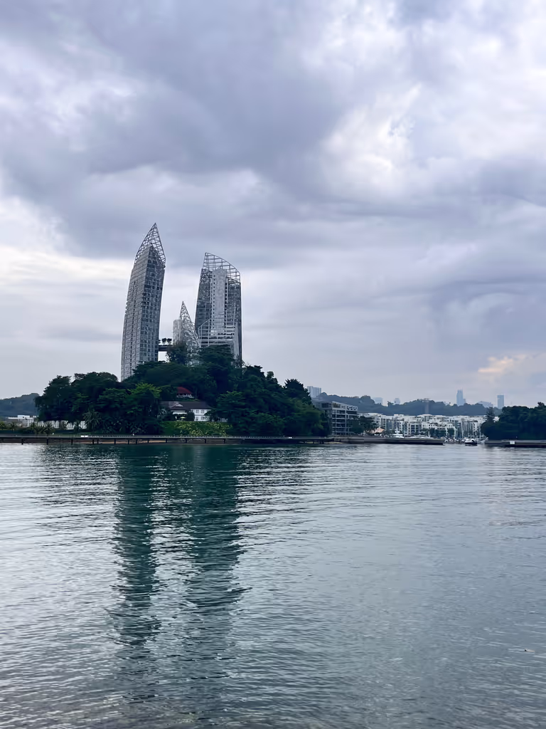 Singapore Private Tour - Bukit Chermin (mirror hill)