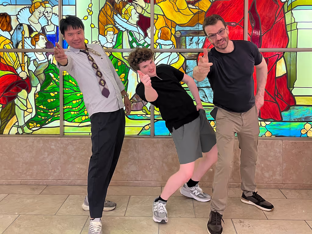 Miyagi Private Tour - Jotaro posing