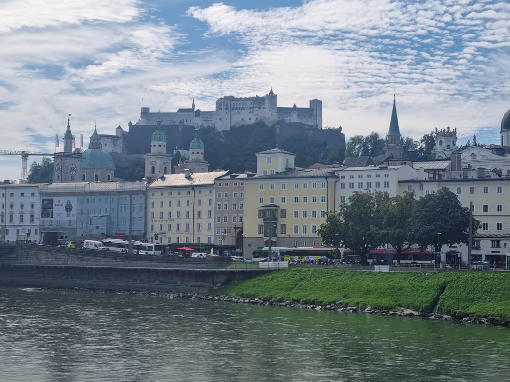Budapest Private Tour - Salzach River