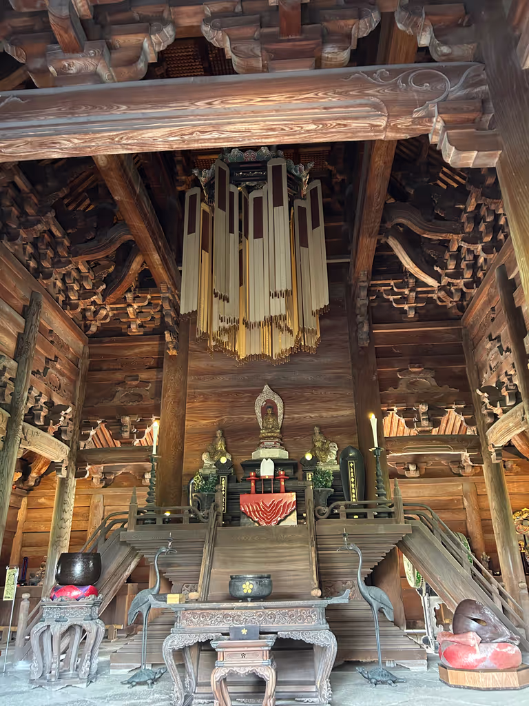 Toyama Private Tour - Butsudan, Buddha hall