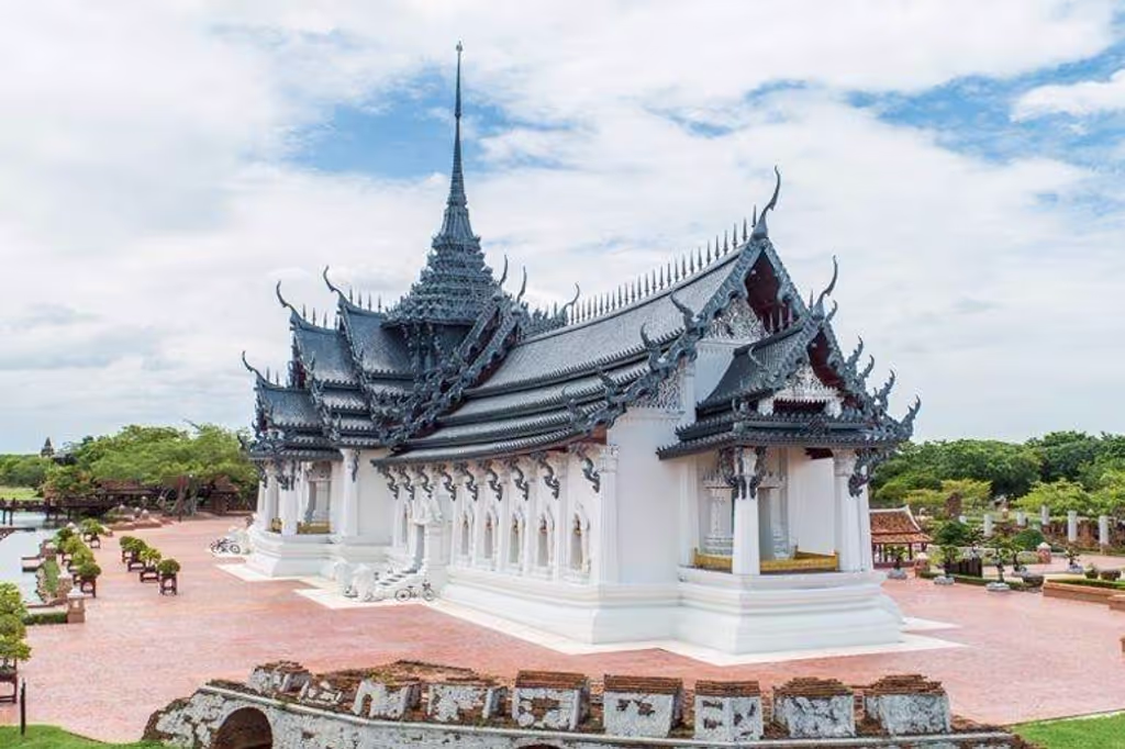 Bangkok Private Tour - The Ancient City