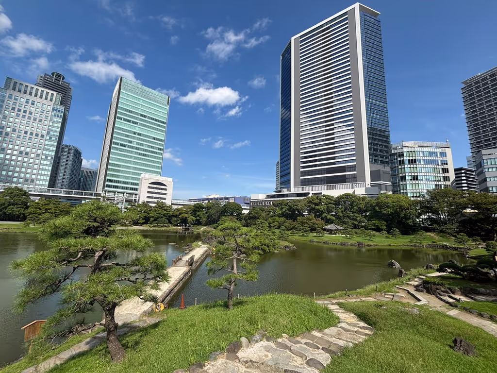 Tokyo Private Tour - Kyu Shiba Rikyu Garndes
