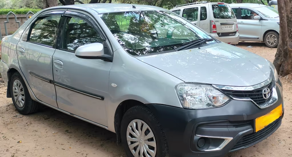 Hyderabad Private Tour - Seadan/Shift Dizer