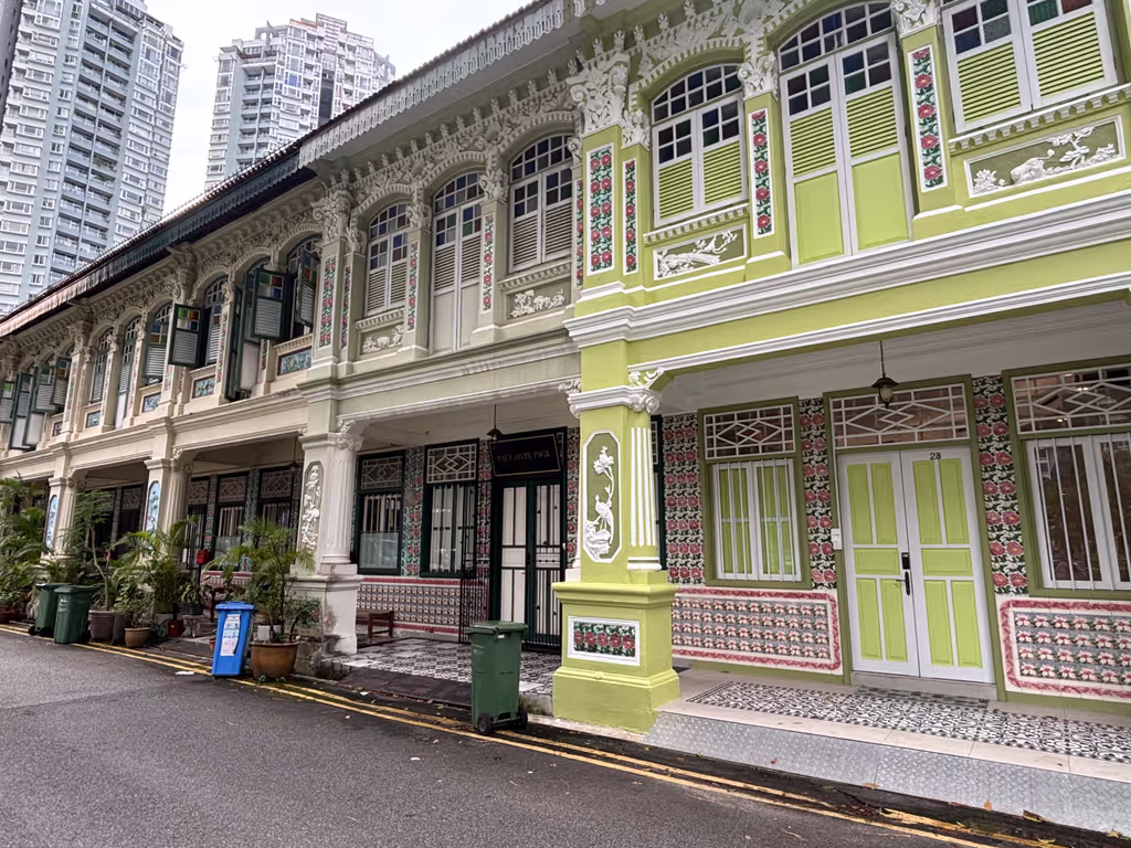 Singapore Private Tour - Petain Shophouses