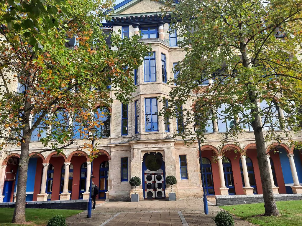 Cambridge Private Tour - The Judge Business School