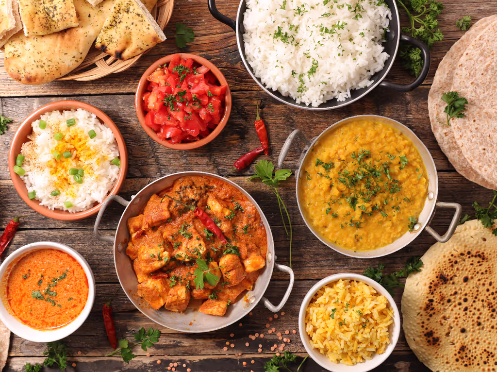 Kolkata Private Tour - traditional Indian food