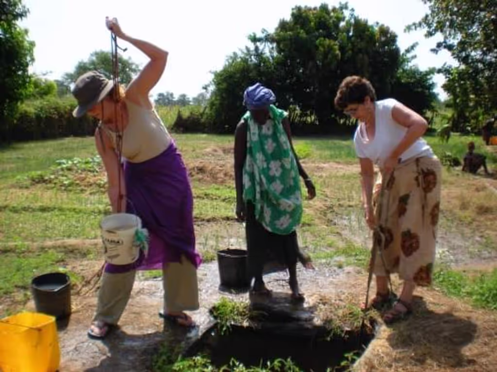 Dakar Private Tour - Solidarity with village women