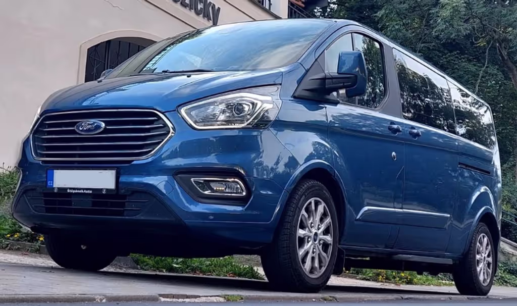 Prague Private Tour - Example of our minivan