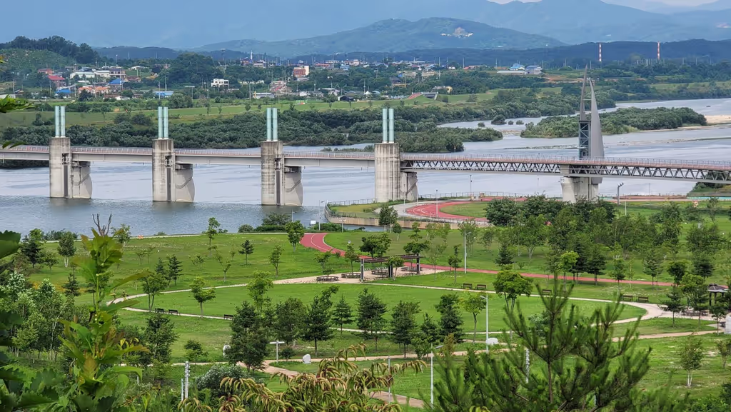 Gyeonggi Private Tour - Yeoju dam